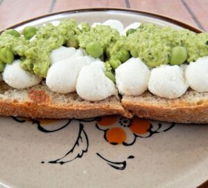 Green Pea Guacamole Recipe