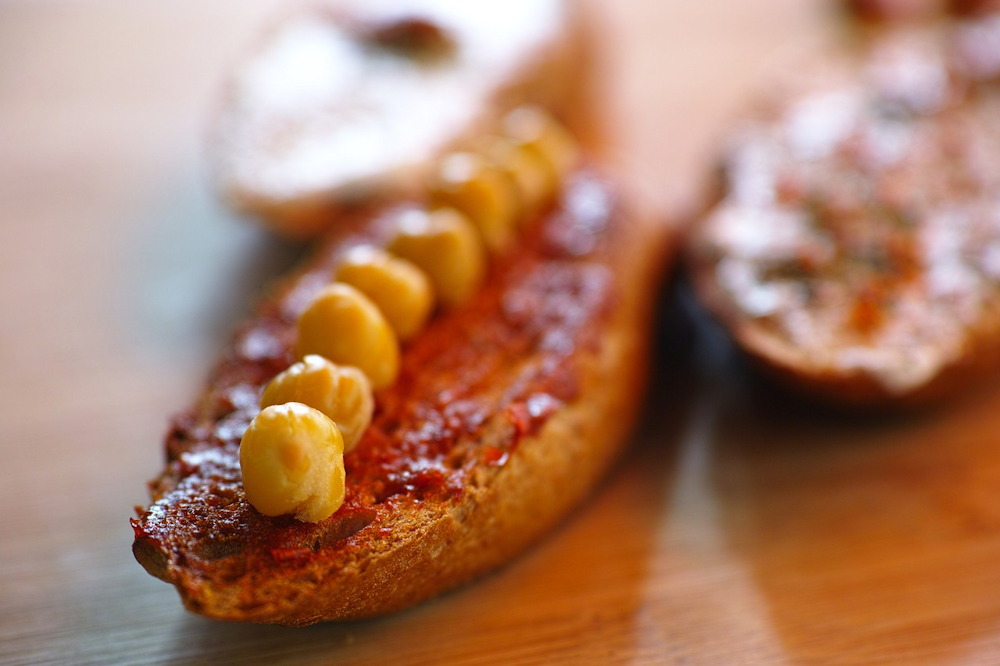 The Mighty Chickpea: A Gardener's Guide to Cultivation and Culinary Wonders