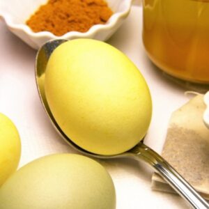 Dyeing Easter Eggs Naturally with Plants