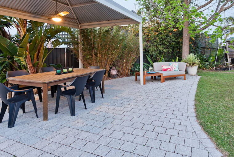 The Role of Paving Stones in Garden Design