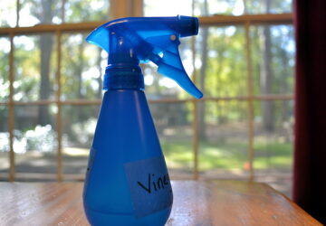 White Vinegar Weed Killer for Your Garden